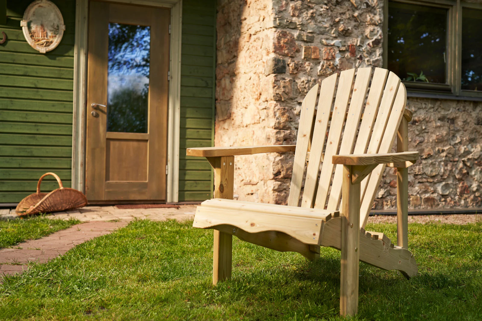 Durable Adirondack Single Wooden Garden Chair | CH1