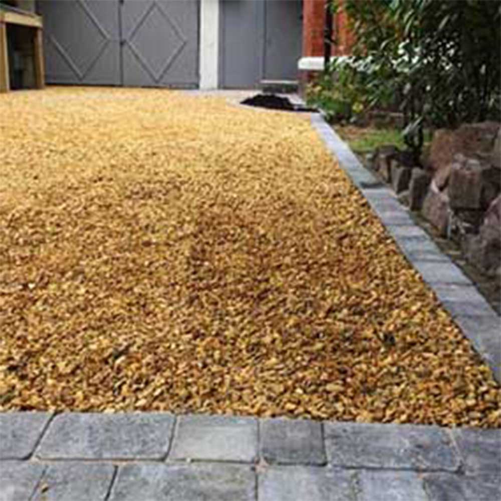 Golden Gravel - Decorative Chippings 10mm/20mm | CH1