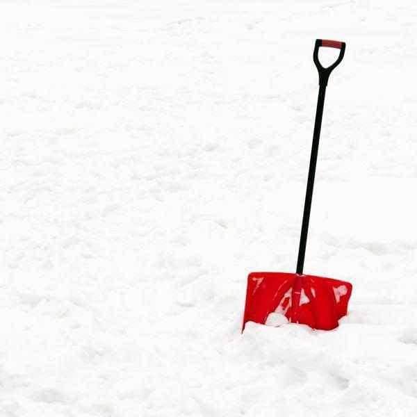 Snow Shovel - Clearing Shovel CH1 UK